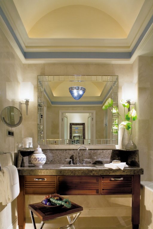 Стамбул: Four Seasons Hotel Istanbul at the Bosphorus