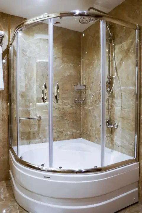Инегол: Inegol Royal Hotel