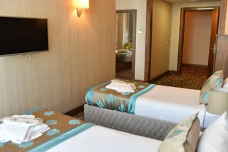 Инегол: Inegol Royal Hotel