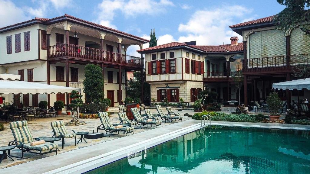Анталья: Ruin Adalia Hotel