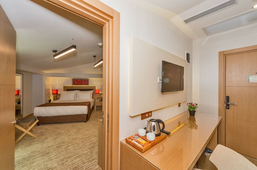 Стамбул: Boursier Hotel