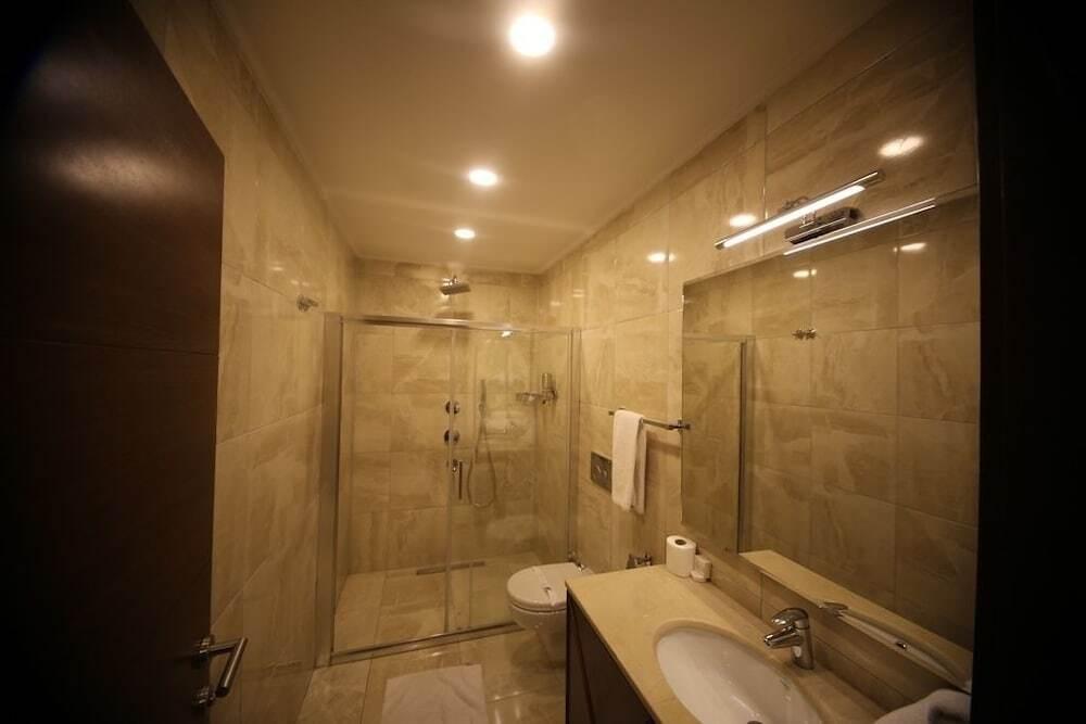 Хопа: Peronti Hotel