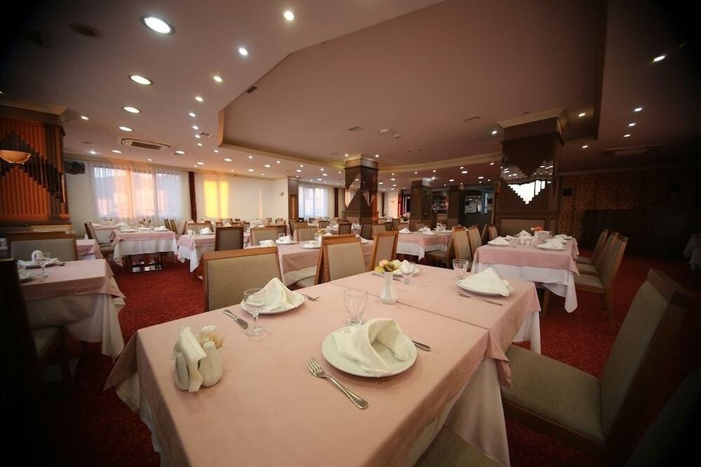 Хопа: Peronti Hotel