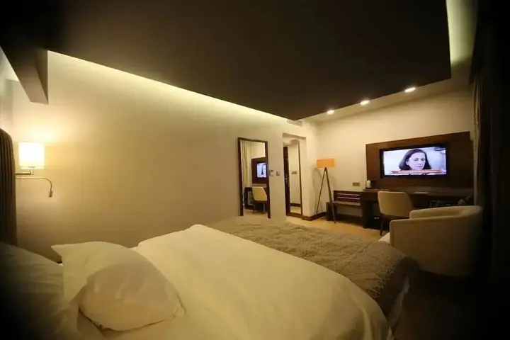 Хопа: Peronti Hotel