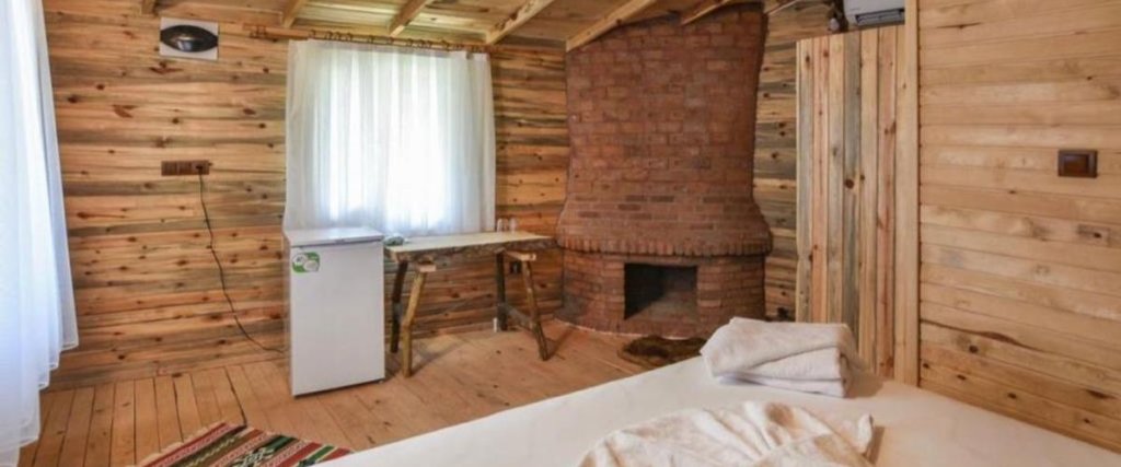 Эдремит: Alacahan Bungalow Evleri