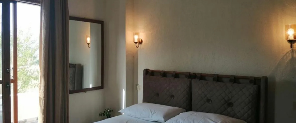 Датча: W. Antic Cafe Restaurant Butik Otel