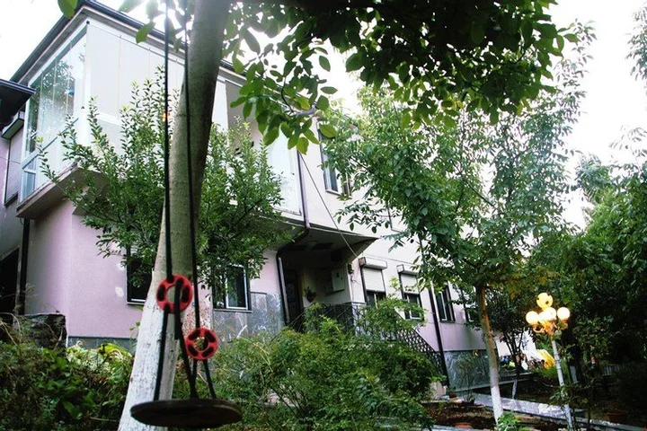 Османгази: 399 Uludağ Konuk Evi