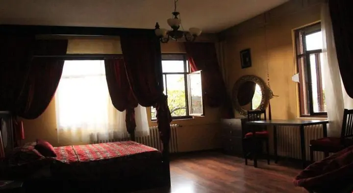 Османгази: 399 Uludağ Konuk Evi