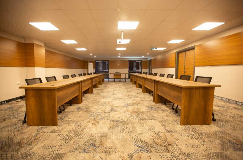 Черкезкой: Business Express Hotel