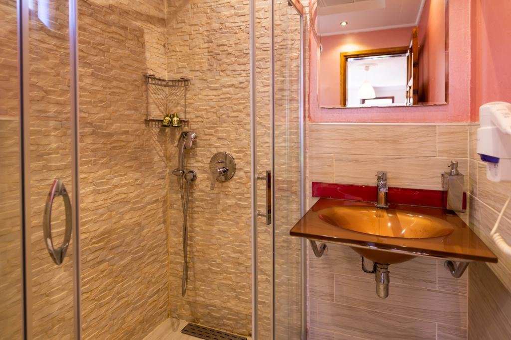Фетхие: Vira Apart Hotel & Suites