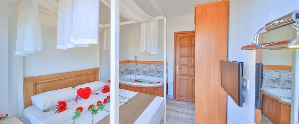 Каш: Villa Onay 1