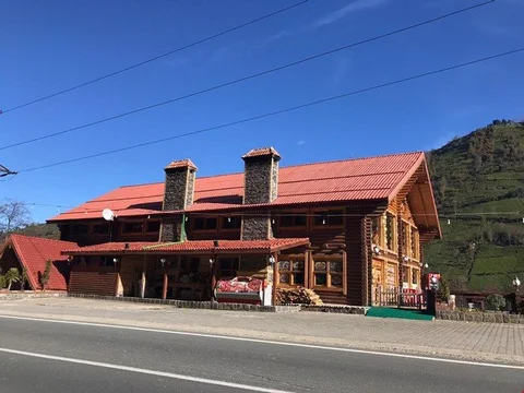 Ардешен: Wooden Palace V.I.P Suit Rooms