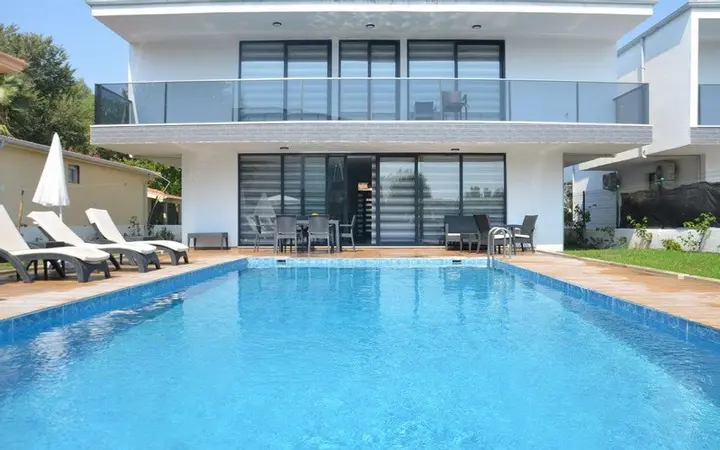 Дальян: Villa Delux 3
