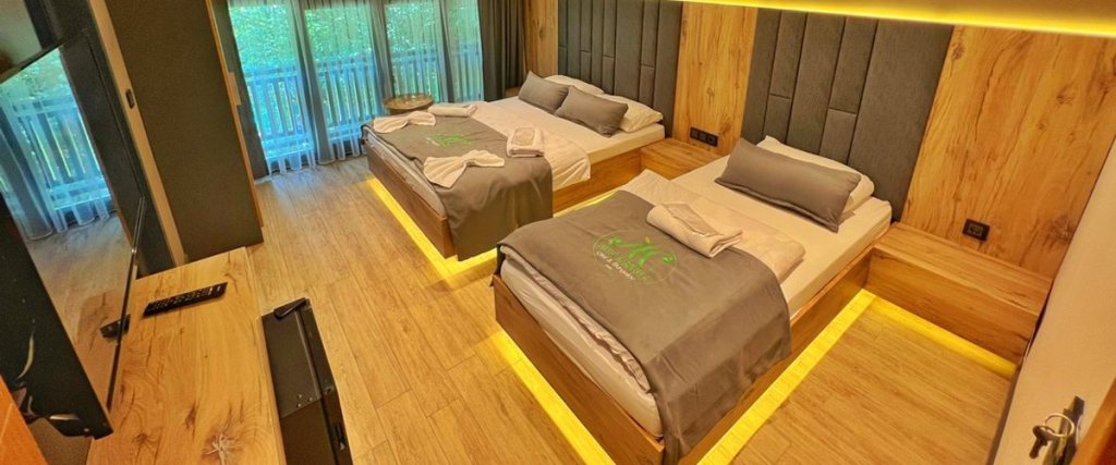 Арсин: Akyüz Kardeşler Otel & Bungolow
