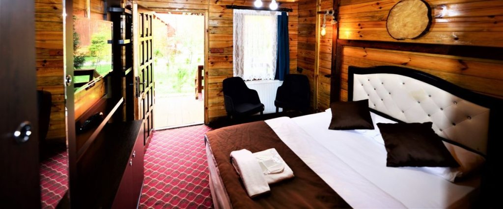 Арсин: Akyüz Kardeşler Otel & Bungolow