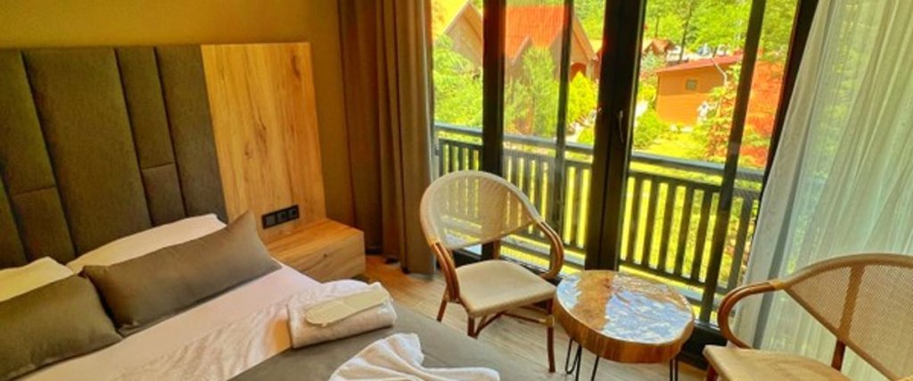 Арсин: Akyüz Kardeşler Otel & Bungolow