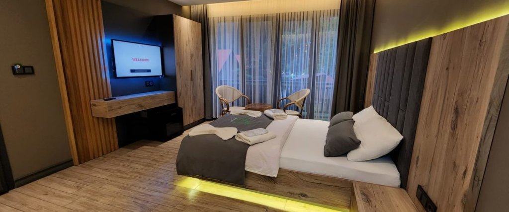 Арсин: Akyüz Kardeşler Otel & Bungolow