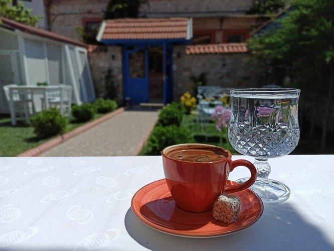 Айвалык: Belkıs Konukevi