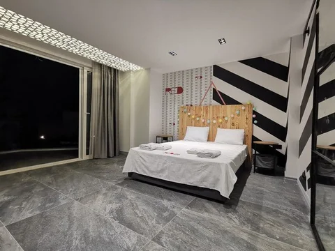 Белек: Red Premium Vip | Serik