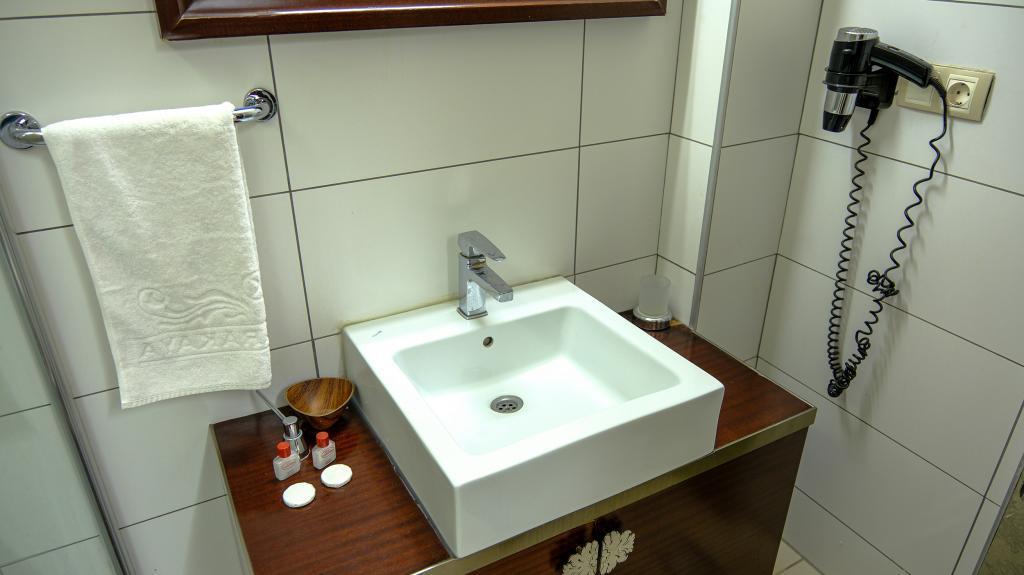 Эрзинджан: Erzincan Otel Karakaya