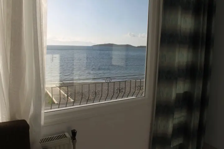 Фоча: Foca Kumsal Hotel