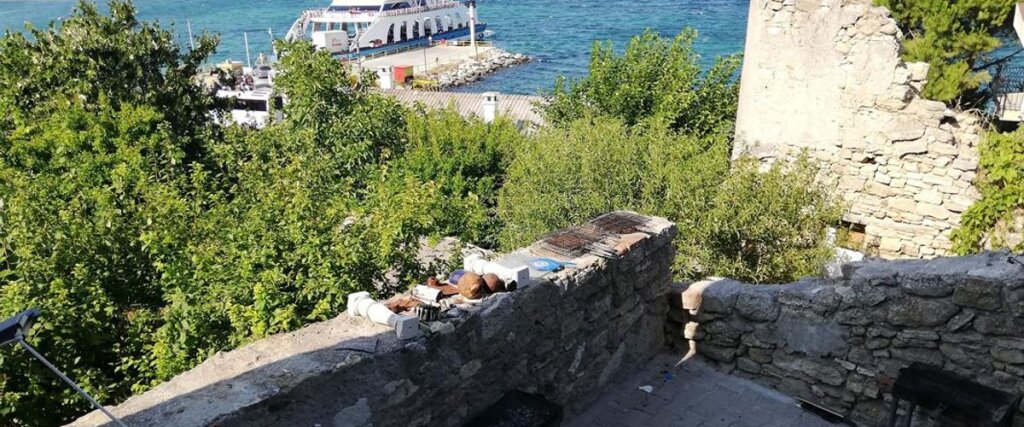 Гузеляли: Deniz Apart Canakkale