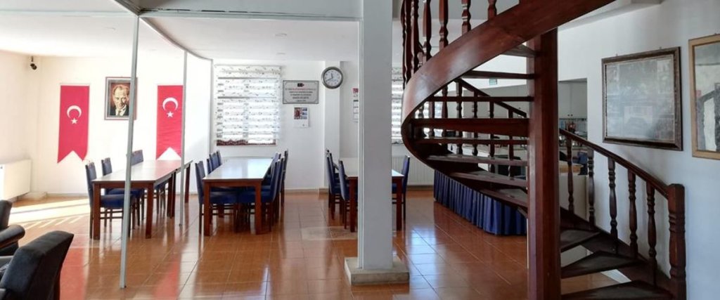 Эрменек: Ermenek Turkuaz Konuk Evi