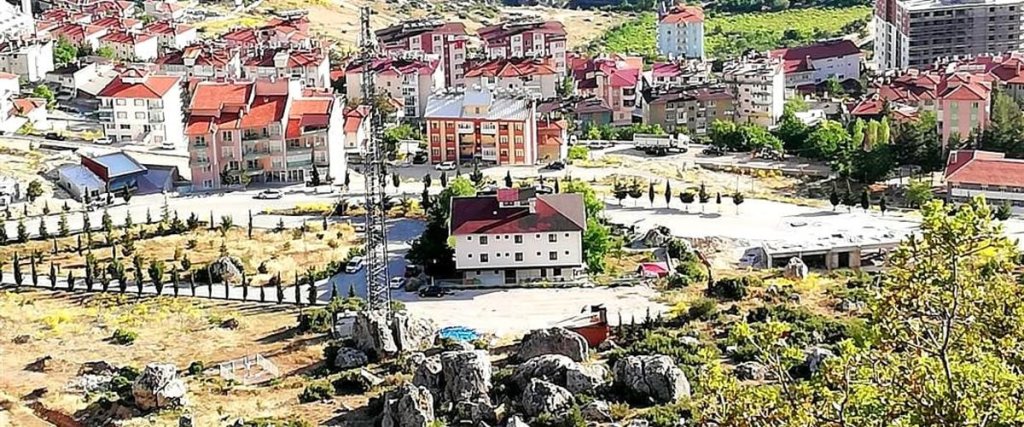 Эрменек: Ermenek Turkuaz Konuk Evi