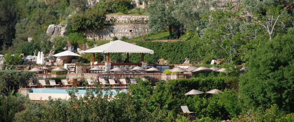 Кумлюбюк: Dionysos Hotel