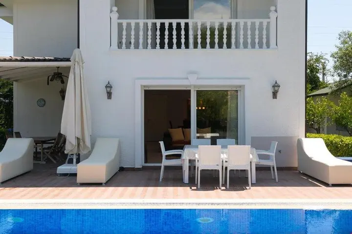 Чамьюва: Villa Malibu