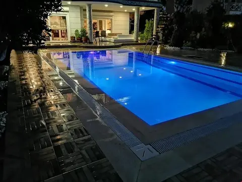 Чамьюва: Villa Malibu