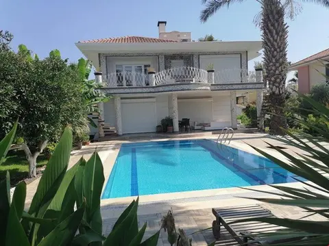 Чамьюва: Villa Malibu