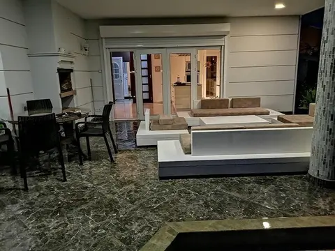 Чамьюва: Villa Malibu