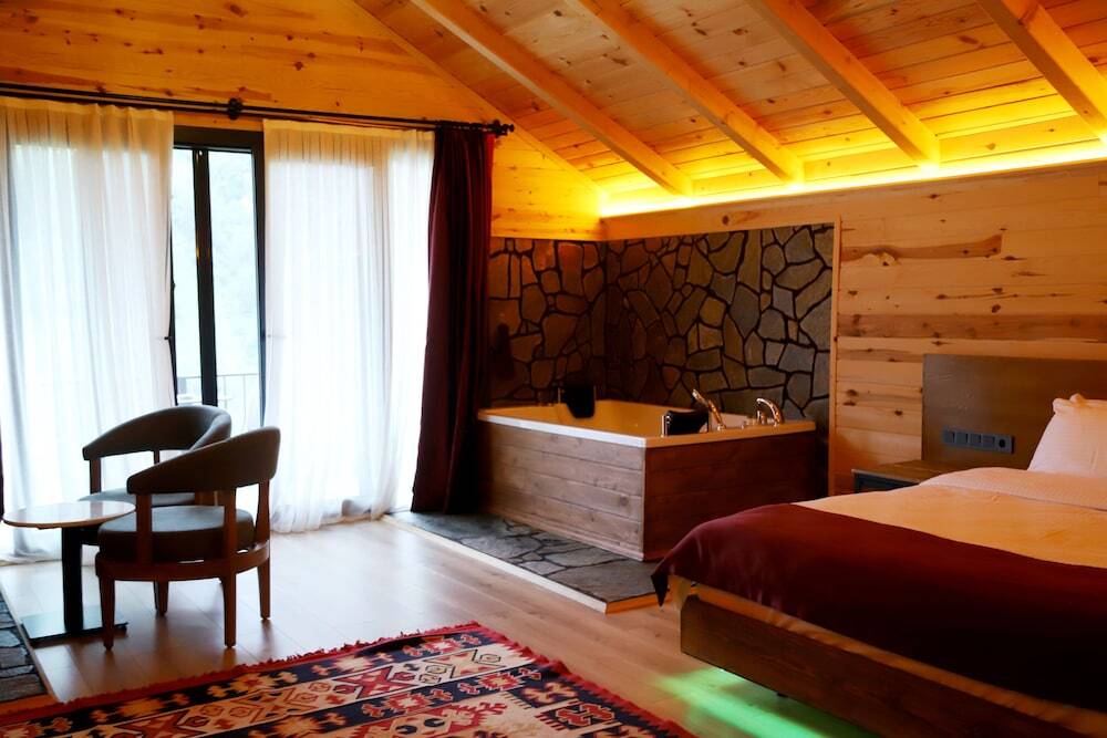 Чамлыхемшин: Yamaçda Suit Otel