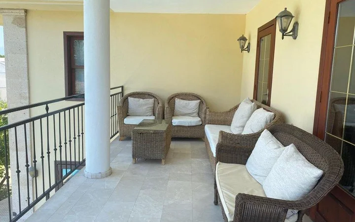 Дальян: Cennet Villa