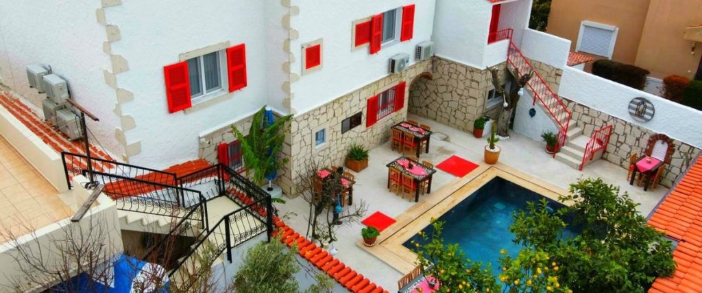 Чешме: Badem Ici Alacati