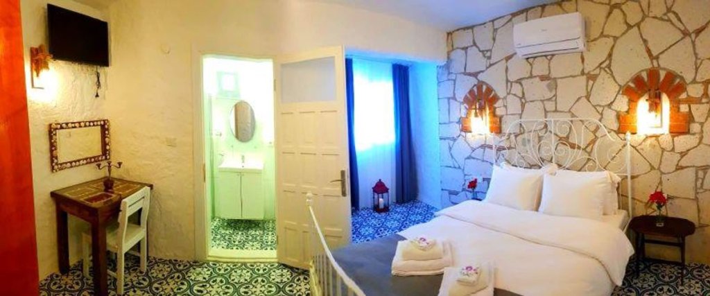 Чешме: Badem Ici Alacati