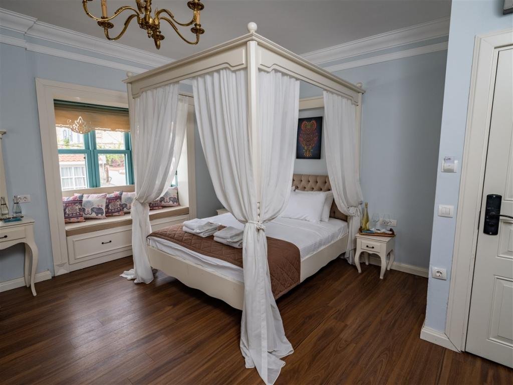 Чешме: Beyaz Kapi Boutique Hotel Alacati