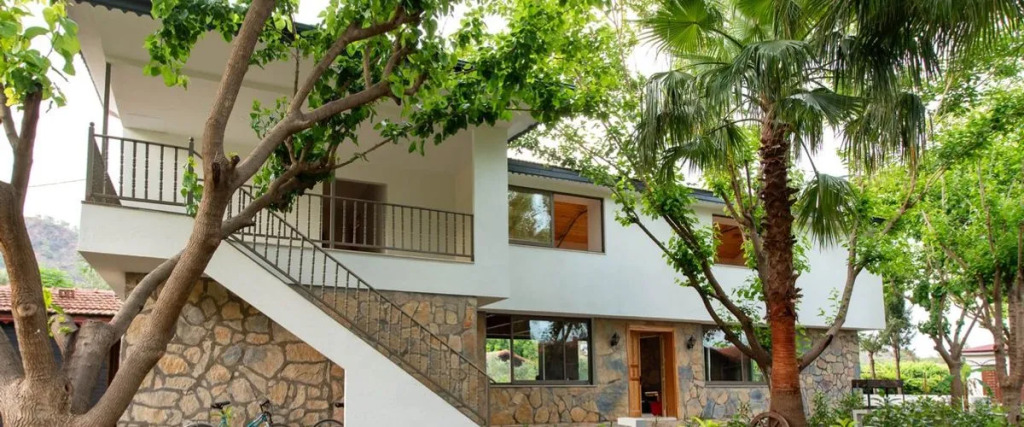 Чиралы: Çıralı Nun BungaLove