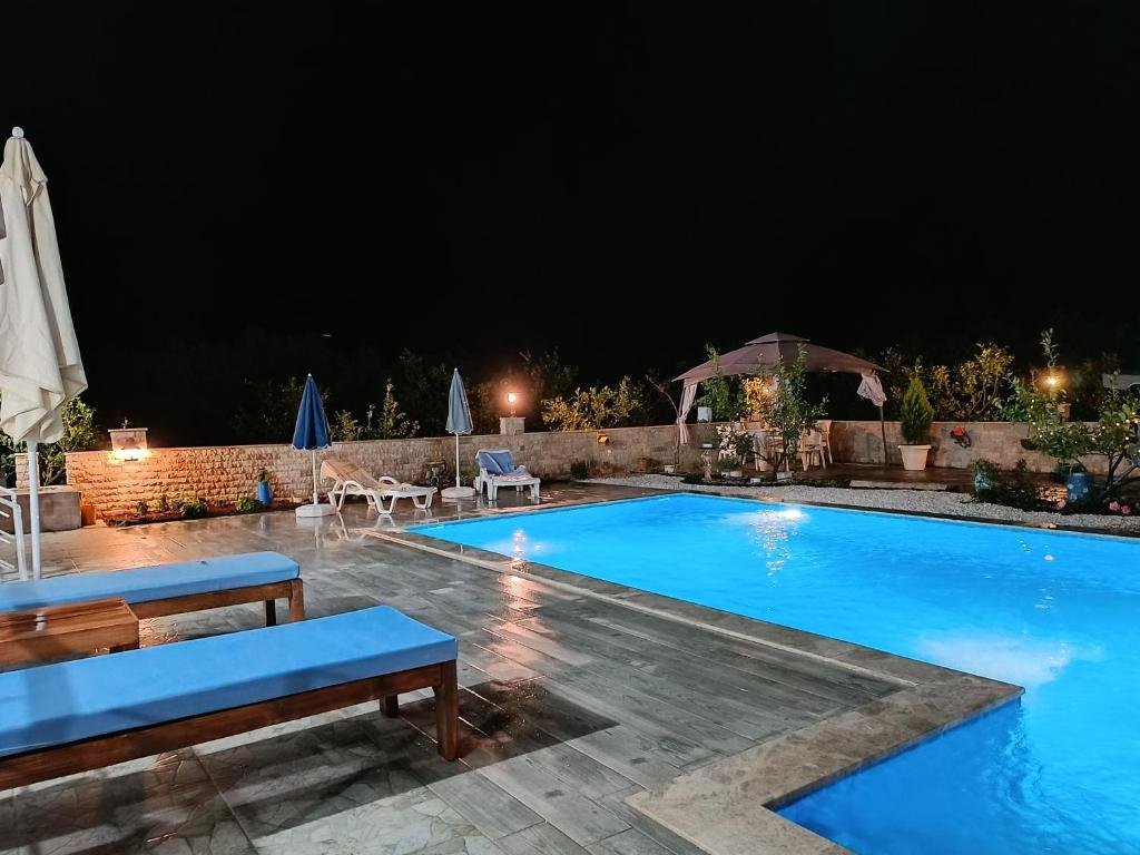 Дальян: Villa Dionyssos