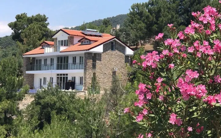 Дальян: Villa Cennet Gokbel