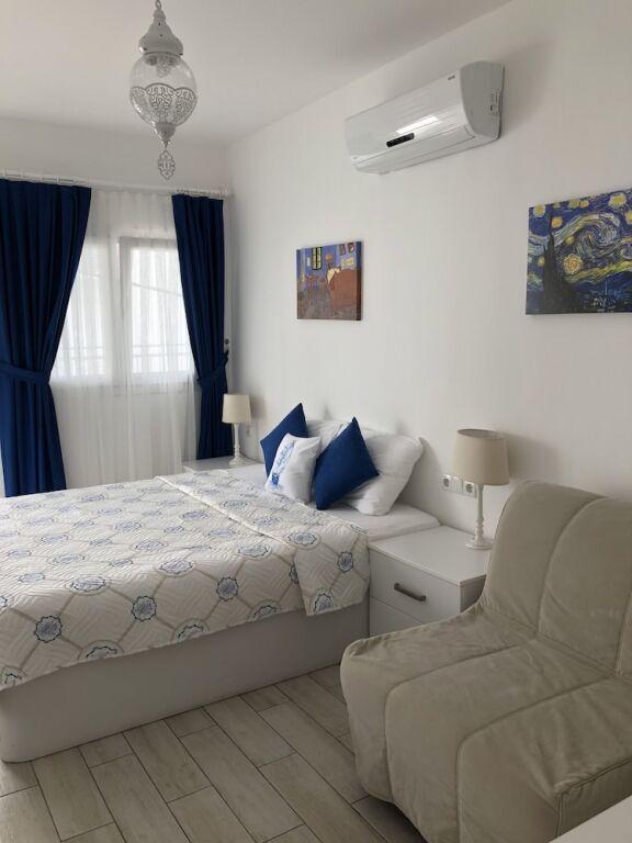Бодрум: White and Blue Bodrum
