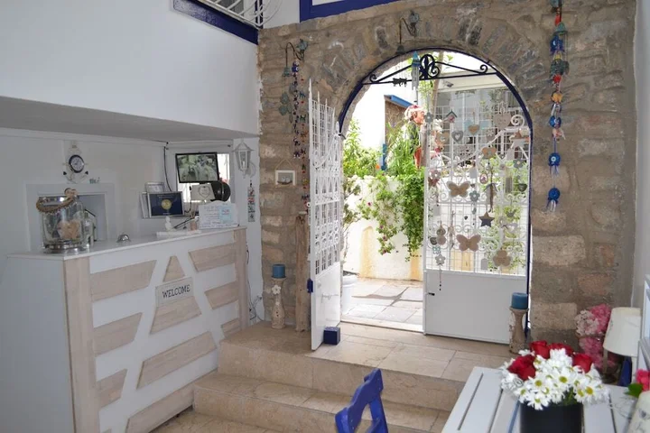 Бодрум: White and Blue Bodrum