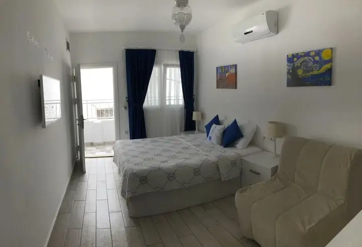 Бодрум: White and Blue Bodrum