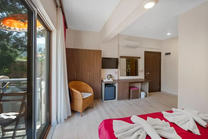 Турунч: Eden Pyara Hotel Turunc