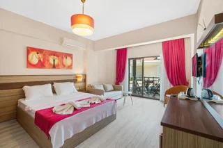 Турунч: Eden Pyara Hotel Turunc