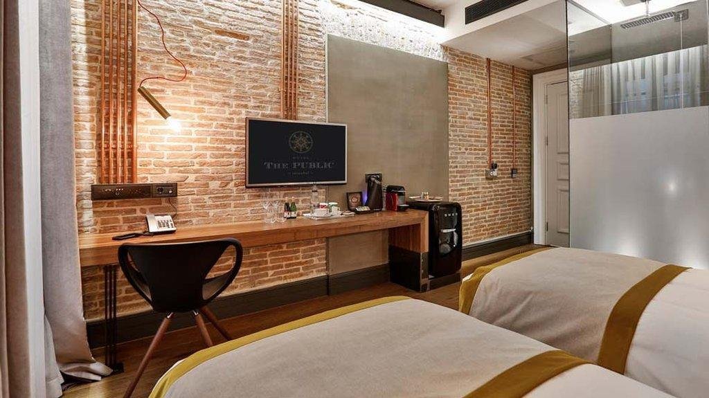 Стамбул: The Public Hotel