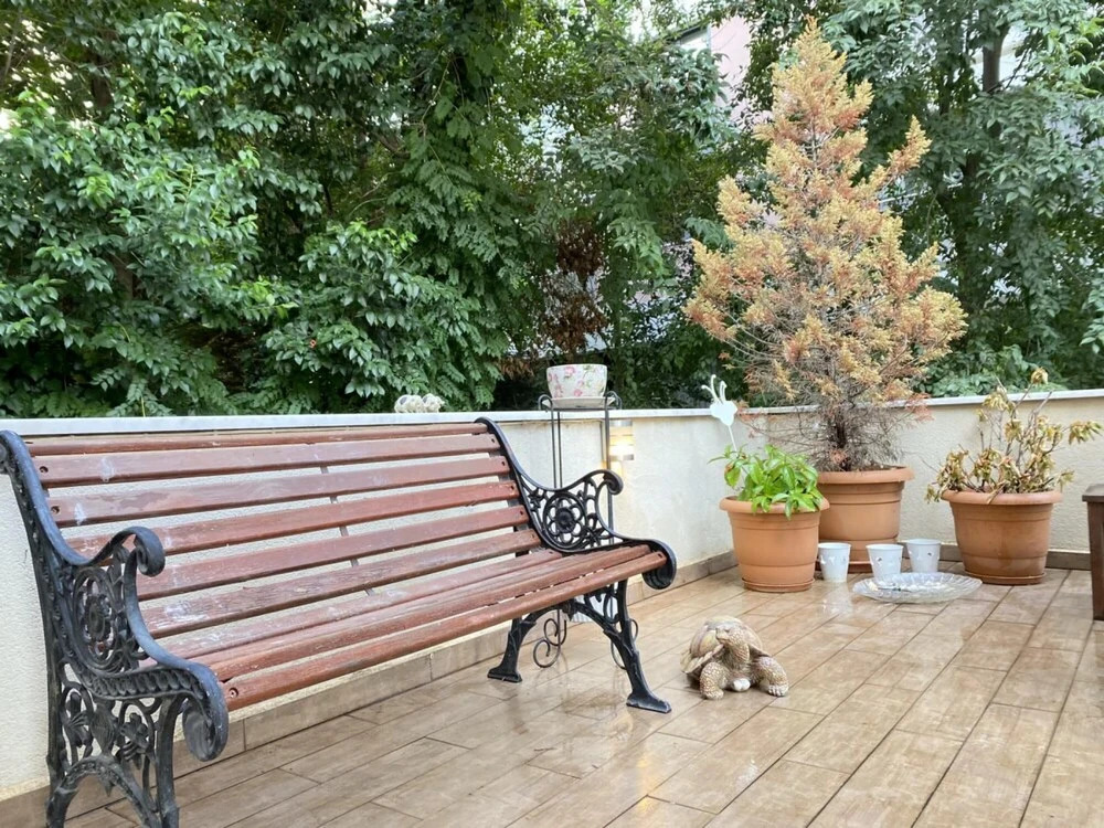 Стамбул: Missafir Stunning Flat with Terrace in Caddebostan
