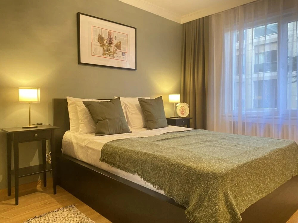 Стамбул: Missafir Stunning Flat with Terrace in Caddebostan