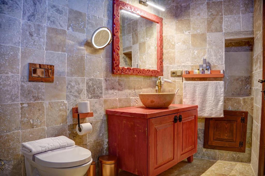 Невшехир: Aşk-ı Nare Cave Hotel Swimming Pool & SPA